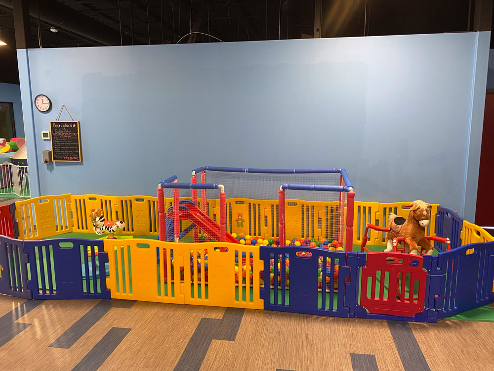 Bouncyland is a Family Activity Entertainment Center For Kids & Children in Muncie, Indiana! Features 15 bounce houses, toddler zone play area, arcade, birthday party hosting, My Plushy Pals where you can create your own stuffed animal, and concessions & dining! There's so many fun things for kids & children to do at Bouncyland in Muncie!